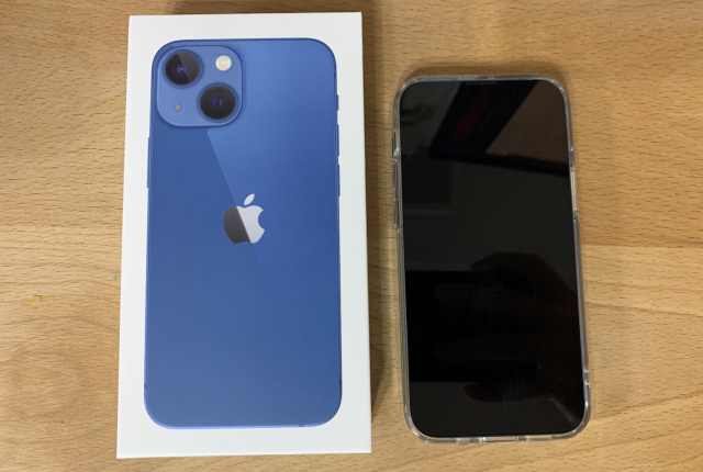 iPhone13 min